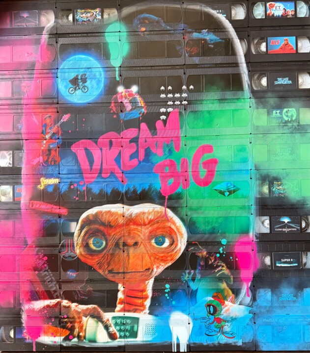DREAM BIG 绘画, 40.9x37 in