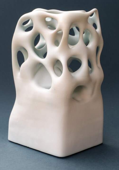 Sculpture intitulée ""Voidskin"" par Yuriy Kraft, Œuvre d'art originale, Résine