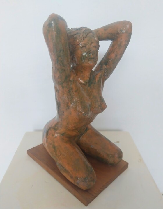 Sûre de soi – Sculpture en céramique émaillée 雕塑, 11.4x5.1 in