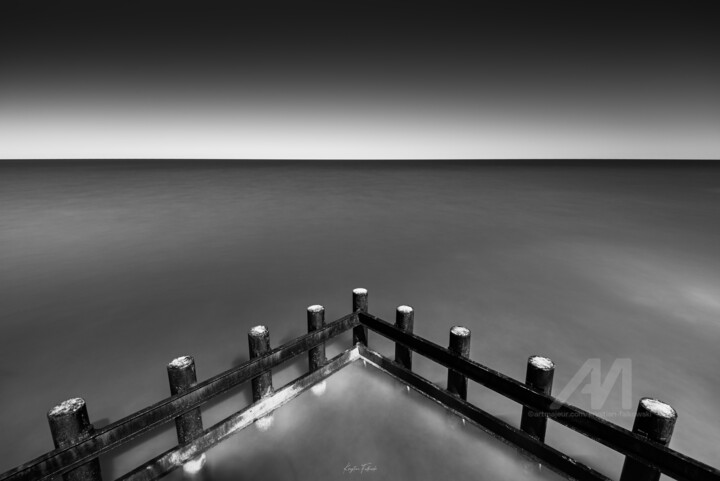 Fotografia zatytułowany „Doused in Stillness” autorstwa Krystian Falkowski, Oryginalna praca, Fotografia cyfrowa