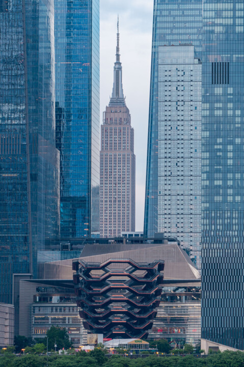 Photography titled "Empire State Buildi…" by Guilhem Nascimben, Original Artwork, Digital Photography