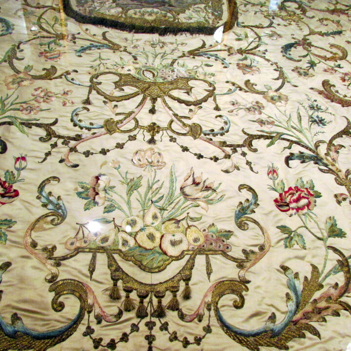 Textielkunst getiteld "Tapisserie - (Musée…" door Rebecca Behar, Origineel Kunstwerk, Tapijtwerk