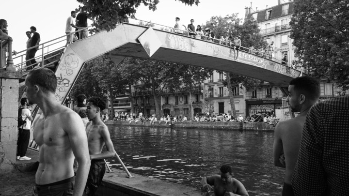 Photographie intitulée "Sous le pont du can…" par Laura Bresson, Œuvre d'art originale, Photographie numérique