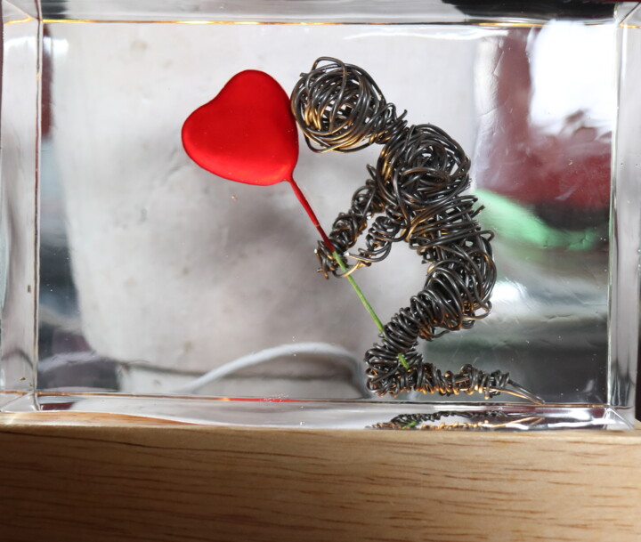 Escultura intitulada "I'm not the one" por Donatella Marraoni, Obras de arte originais, Aço inoxidável