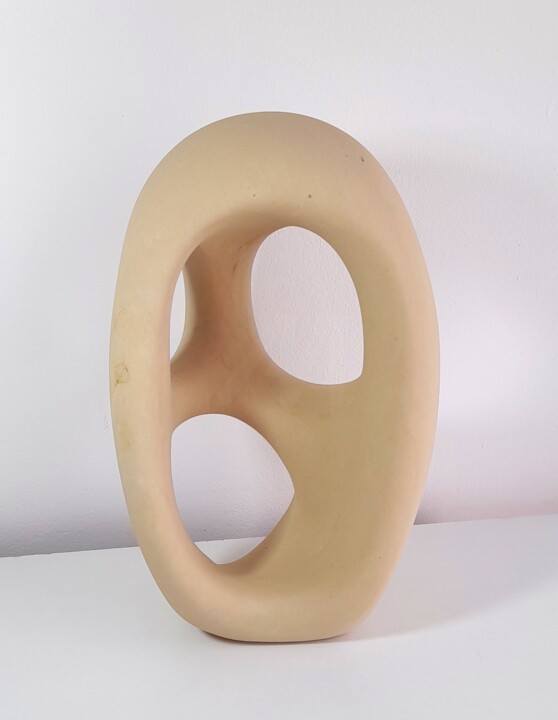 Escultura intitulada "Prima" por Clark Camilleri, Obras de arte originais, Pedra