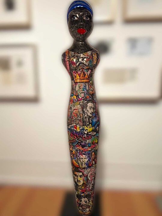Sculpture titled "Josephine 2" by Siberil Rey, Original Artwork, Wood