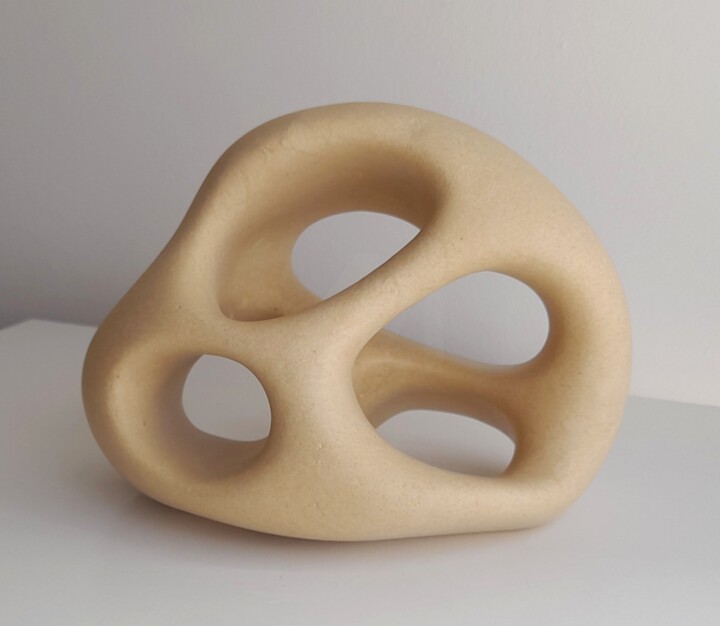 Escultura,  5,1x6,7 in 