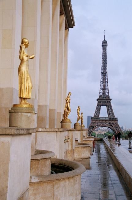 Photography titled "Eiffel Tower" by Tejbir Sandhu, Original Artwork
