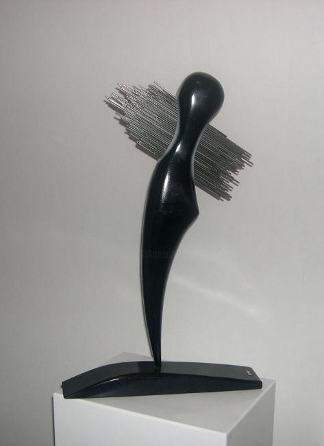 Sculpture titled "EMPATI" by Ediz Berberoglu, Original Artwork