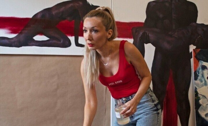 Portrait d'artiste | Kateryna Bortsova : Entre réalisme et poésie graphique