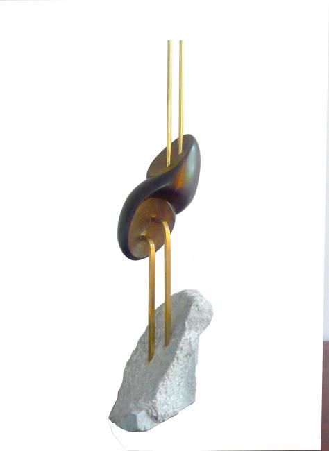 Sculpture titled "llueve sobre la ciu…" by Alfranco, Original Artwork