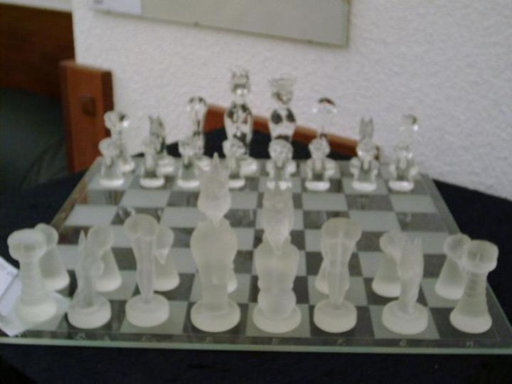 Sculpture titled "sakk-matt" by Sandor Homolai, Original Artwork