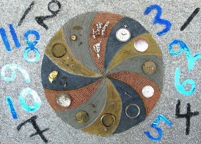 Sculptuur getiteld "Time machine in time" door Chris Tsonias, Origineel Kunstwerk