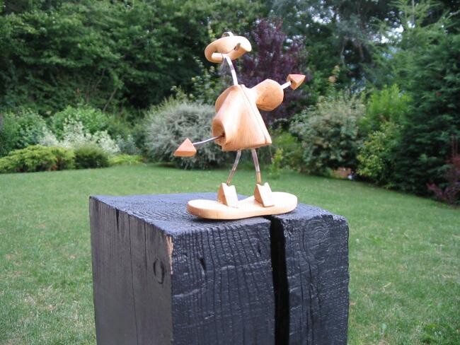 Scultura intitolato "Surfeur, mannequin…" da Max Bernard, Opera d'arte originale, Legno