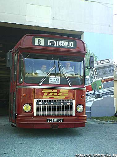 Peinture intitulée "Histo Bus Dauphinois" par Nessé, Œuvre d'art originale