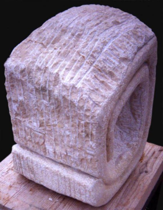 Sculptuur getiteld "VACÍO (VISTA 2)" door Oscar Carballo, Origineel Kunstwerk