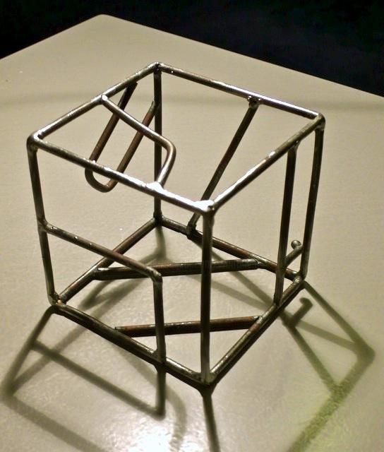 雕塑,  5.1x5.1 in 