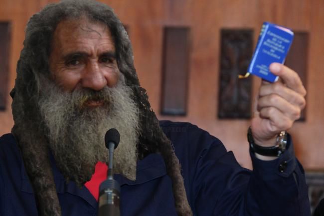 Fotografía titulada "BURDO MONTAJE" por Peñaranda  Chadid Miriam, Obra de arte original