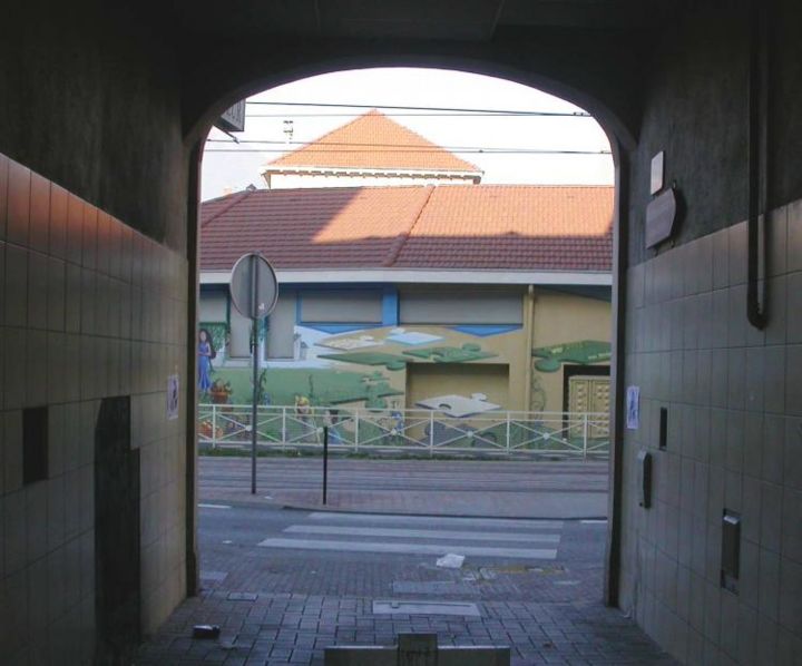 Peinture intitulée "GROUPE SCOLAIRE ANT…" par Nessé, Œuvre d'art originale