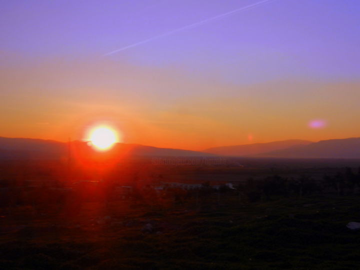 Photographie intitulée "Coucher de soleil à…" par Brigitte Mathé (MBL), Œuvre d'art originale