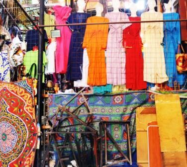 khan el-khalili cairo ,le matin très tôt .....