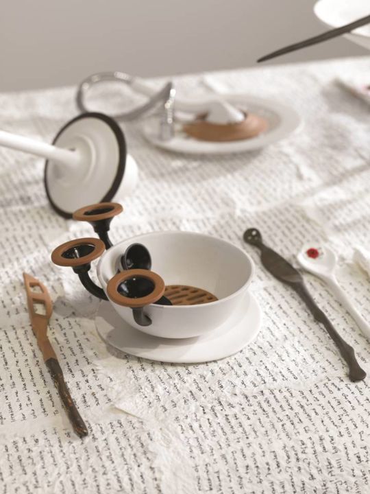 Sculpture titled "Lost Dinner" by Yeşim Bayrak, Original Artwork
