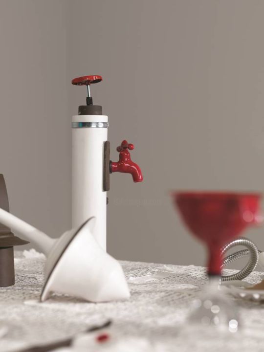 Sculpture titled "LOst Dinner" by Yeşim Bayrak, Original Artwork