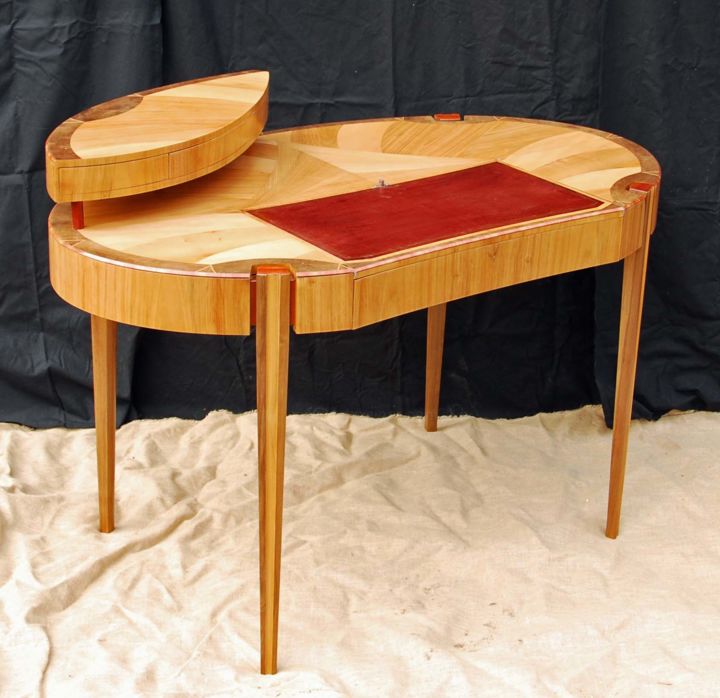 Design titled "bureau-ellipse-4.jpg" by Lck, Original Artwork