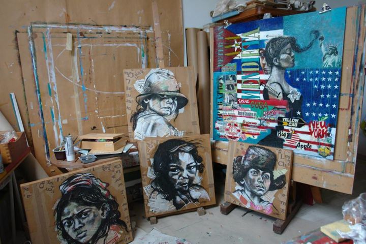 Dessin intitulée "Galerie Portraits" par Hélène Py, Œuvre d'art originale, Fusain