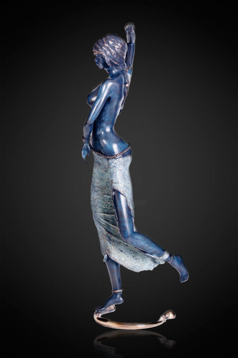Princesse de Vix 雕塑, 29.5x9.8 in