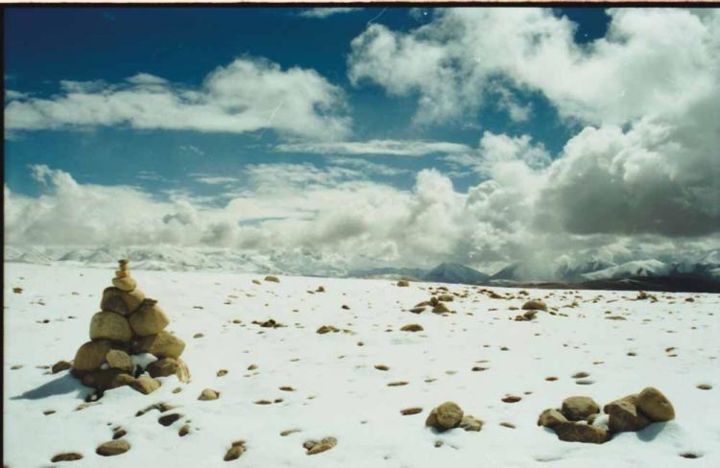 Photography titled "Les Kerns du Tibet" by Daube Chris, Original Artwork