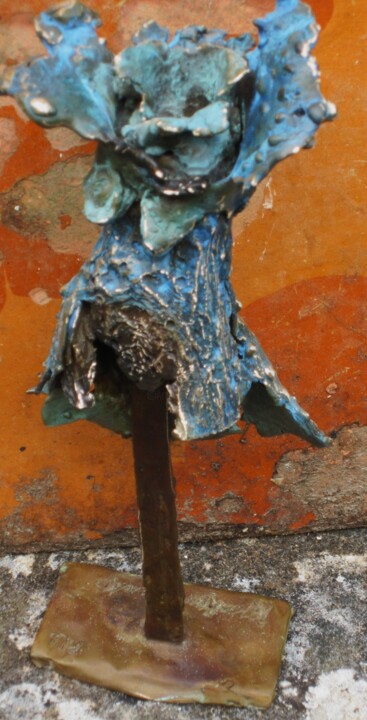 HAUTE COUTURE 雕塑, 11x3.9 in