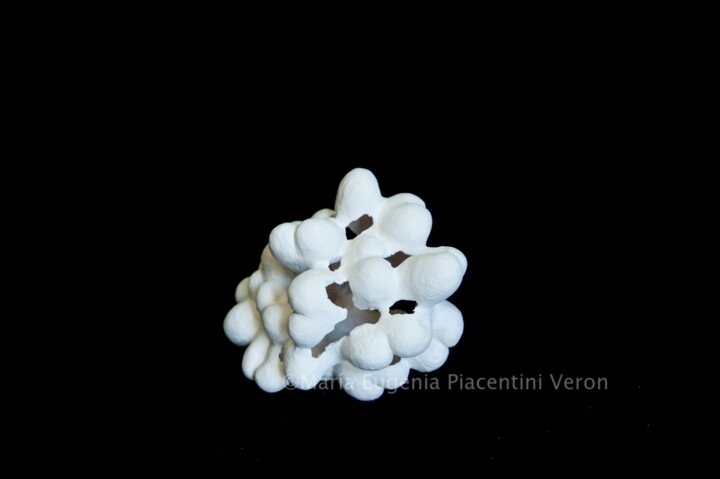 Sculpture titled "Abstraculo" by María Eugenia Piacentini, Original Artwork, Ceramics