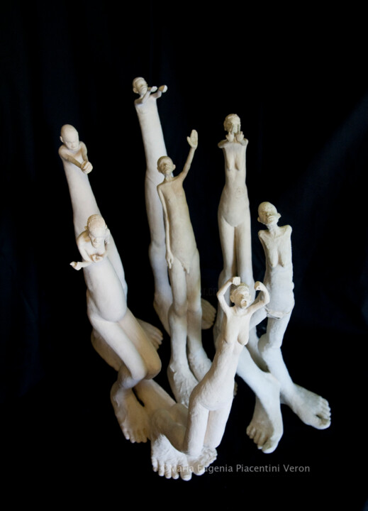 Sculpture titled "Africa en Perspecti…" by María Eugenia Piacentini, Original Artwork, Ceramics