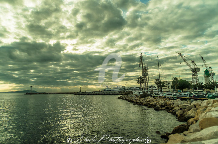 Photography titled "Ciel apocalyptique…" by Shali Photographie, Original Artwork