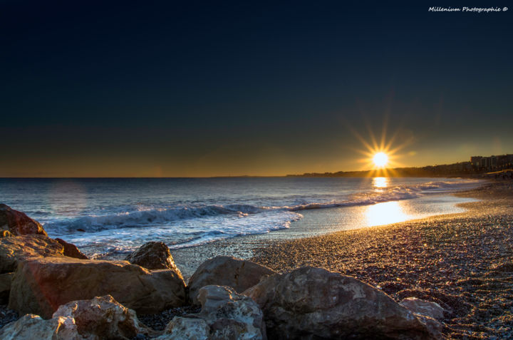 Photography titled "petit coucher de so…" by Millenium Photographie, Original Artwork