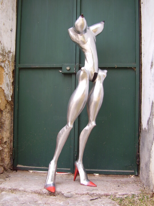 DDV2 雕塑, 53.5x16.5 in