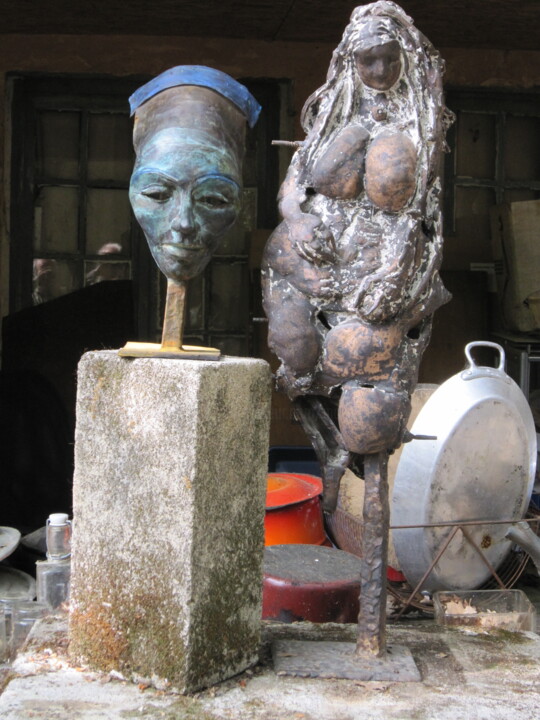 ...EN ATTENDANT MON GALERISTE..... 雕塑