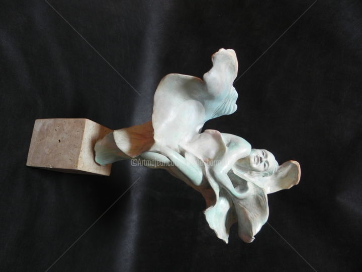 Sculpture intitulée "ange-de-devant.jpg" par Valerie Barrault, Œuvre d'art originale, Céramique