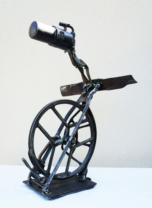 LE GROS NAVION - sculpture 雕塑, 29.5x15.8 in