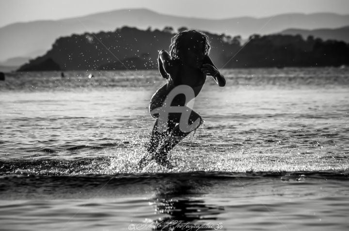 Photography titled "Course dans l'eau" by Shali Photographie, Original Artwork