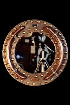 Sculpture titled "Mirroir Hublot" by Noart, Original Artwork