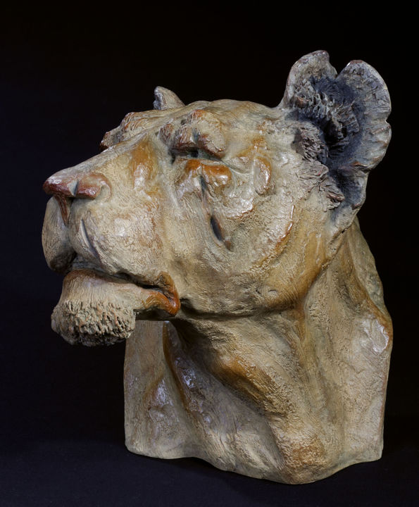 Sculptuur getiteld "la vieille lionne" door Vassil, Origineel Kunstwerk, Metalen