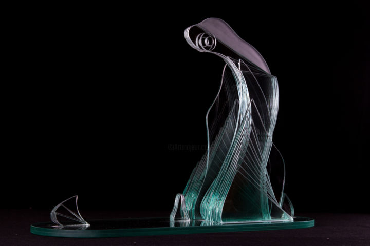 Sculptuur getiteld ""Abrumado" door Alberto Lm, Origineel Kunstwerk, Glas