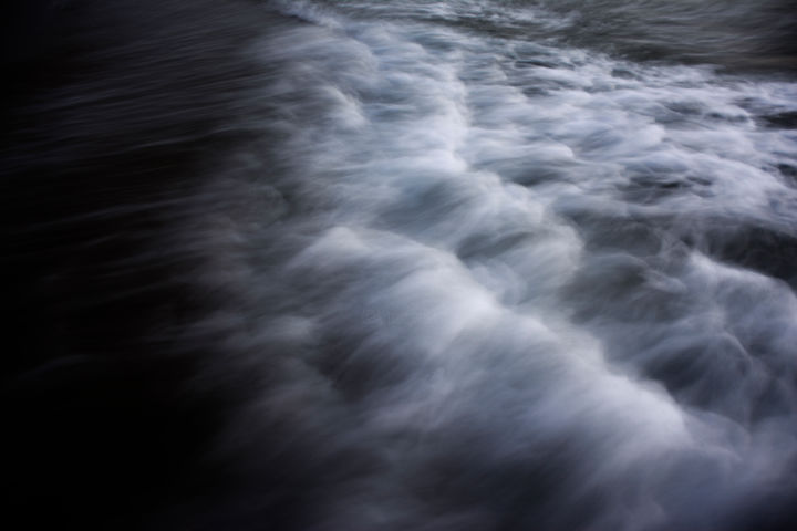 Photography titled "Waves III" by Tal Paz-Fridman, Original Artwork, Digital Photography