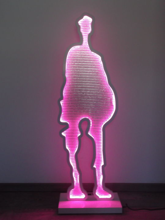 Sculpture titled "arraroa" by Ker, Original Artwork, Plastic