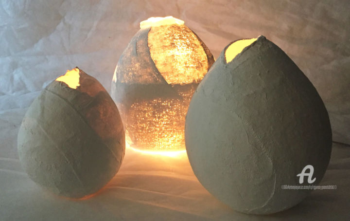Sculpture titled "Escultura de luz- G…" by Gina Portera, Original Artwork, Paper maché