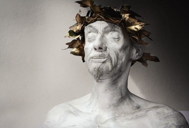 Sculptuur getiteld "Non Vistere Malus" door Tamas Kooning Lansbergen, Origineel Kunstwerk