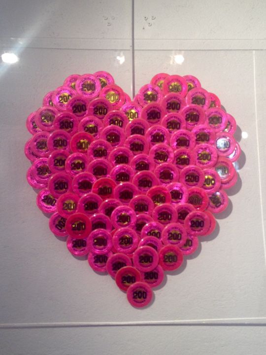 Sculptuur getiteld "Love is a gamble" door Alessandro Coralli, Origineel Kunstwerk, Plastic