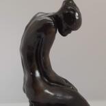 Sculpture intitulée "Lilly tête penchée" par Marie Pascale Martins, Œuvre d'art originale, Terre cuite